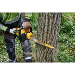 DeWalt 60V MAX 18 In. 3.0Ah Brushless Cordless Chainsaw 15 DeWalt 60V MAX 18 In. 3.0Ah Brushless Cordless Chainsaw -Stihl Supplies Store 13951650 5
