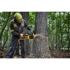 DeWalt 60V MAX 20 In. 4.0Ah Brushless Cordless Chainsaw -Stihl Supplies Store 13951651 6