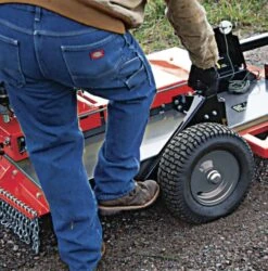 Earthquake 44" Acreage Tow-Behind Rough Cut Mower 16 Earthquake 44" Acreage Tow-Behind Rough Cut Mower -Stihl Supplies Store 15080309 5