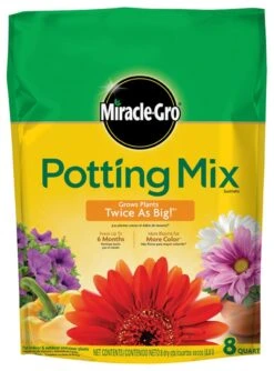 Miracle-Gro Potting Mix - 8 Qt