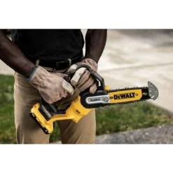 DeWalt 20V MAX 8" Brushless Cordless Pruning Chainsaw With 3aH Battery -Stihl Supplies Store dccs623l1 3